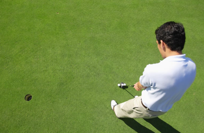 Why Golf Ball Feel on the Greens Impacts Your Putting